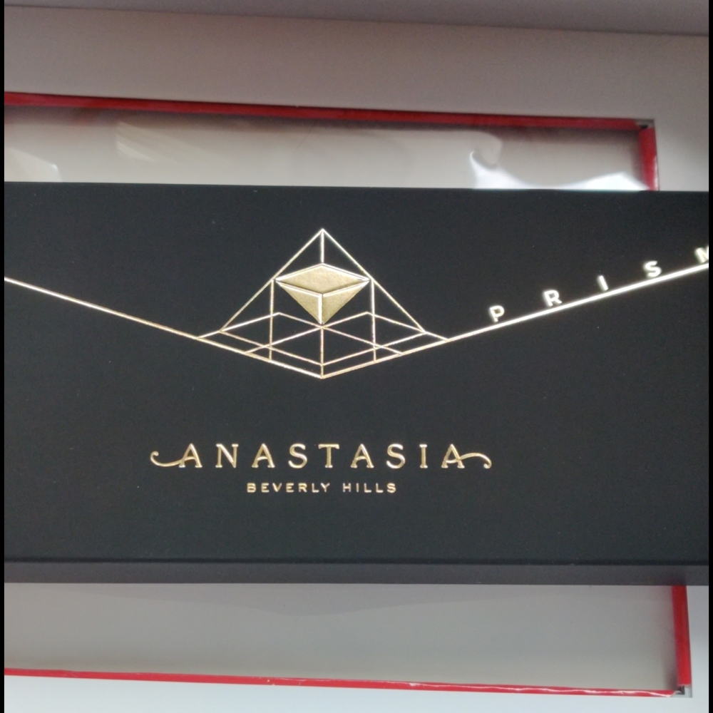 Anastasia Beverly hills Prism palette *NEW*